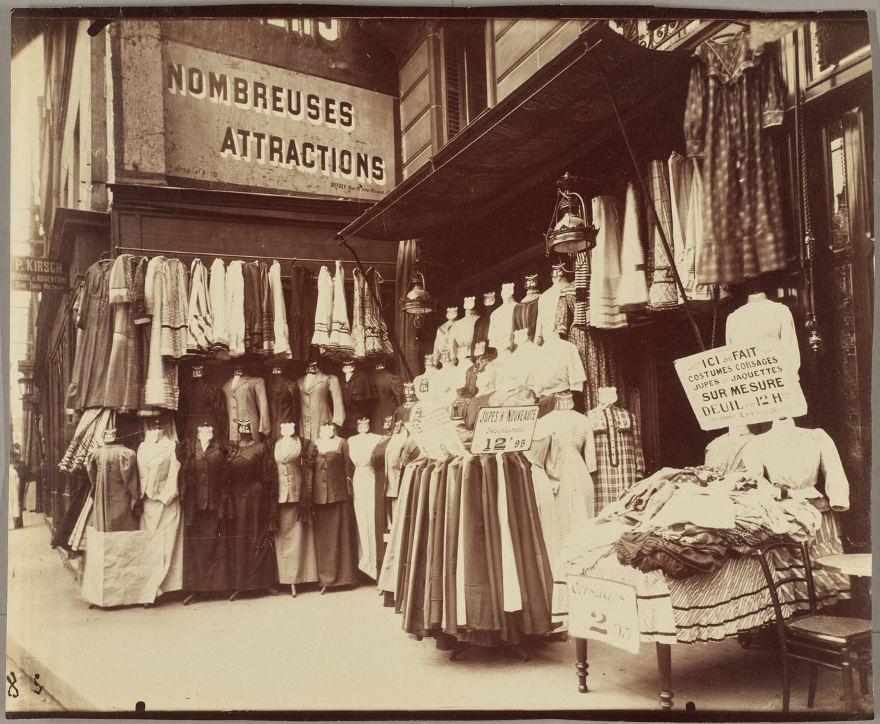 61 rue du Maine by Eugène Atget