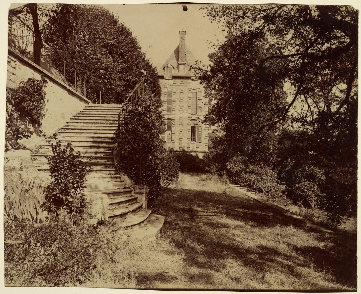 Courbevoie, Old Chateau Known as the Belle Gabrielle by Eugène Atget