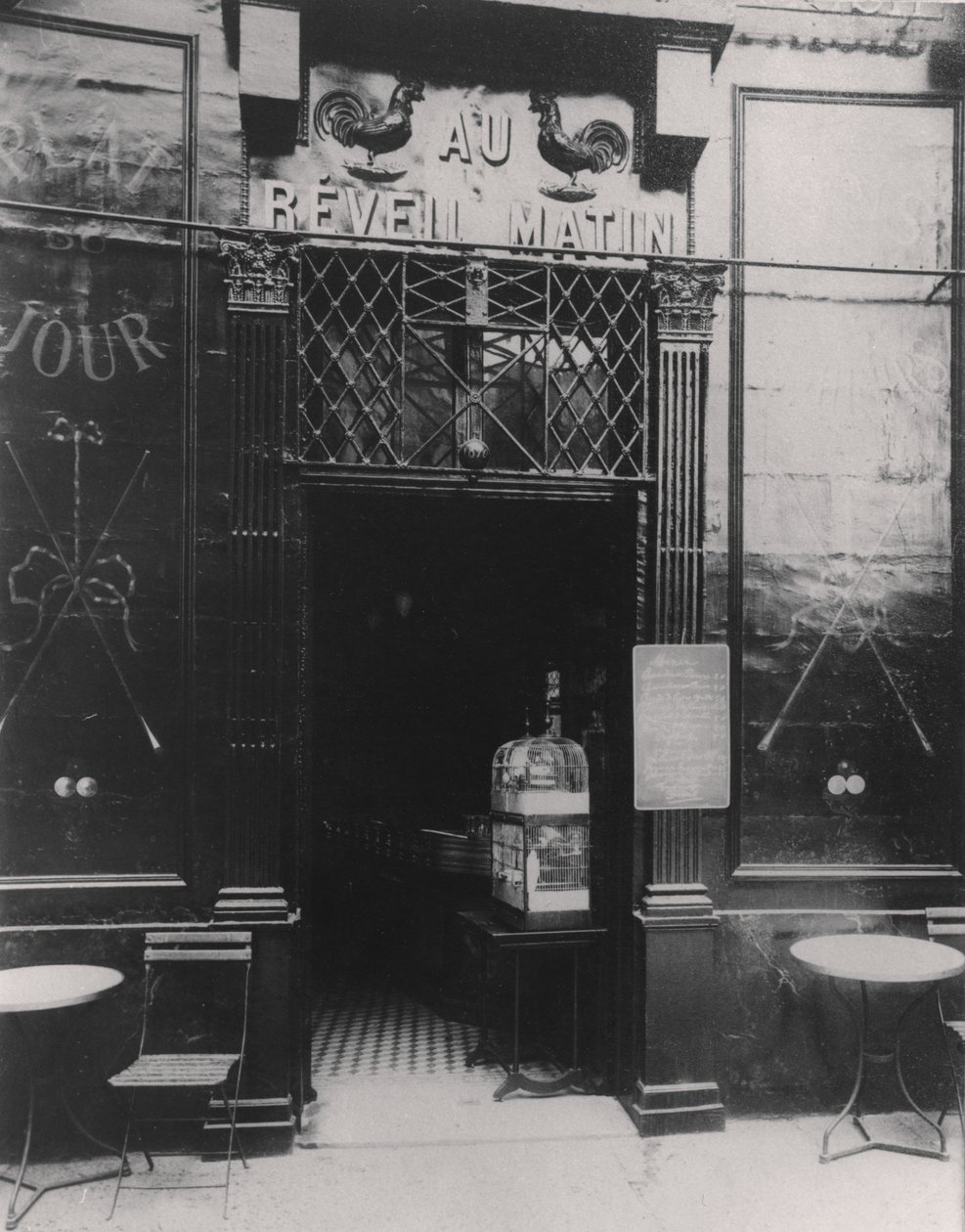 Au Réveil Matin, rue Amelot, 11th Arrondissement, Paris by Eugène Atget
