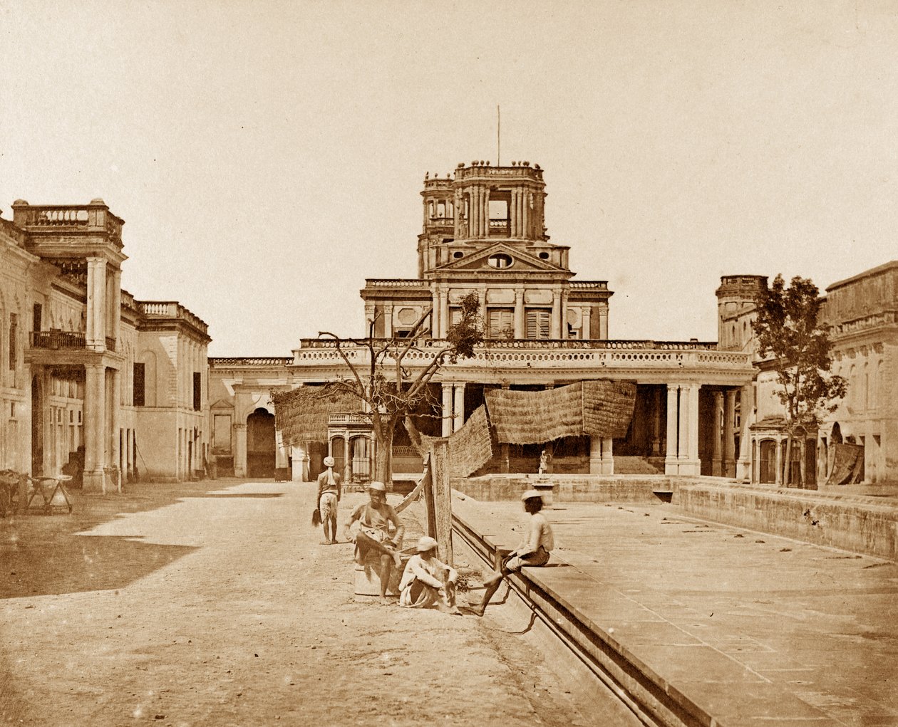 Interior of the Chutr Munzil, Lucknow by Felice Beato