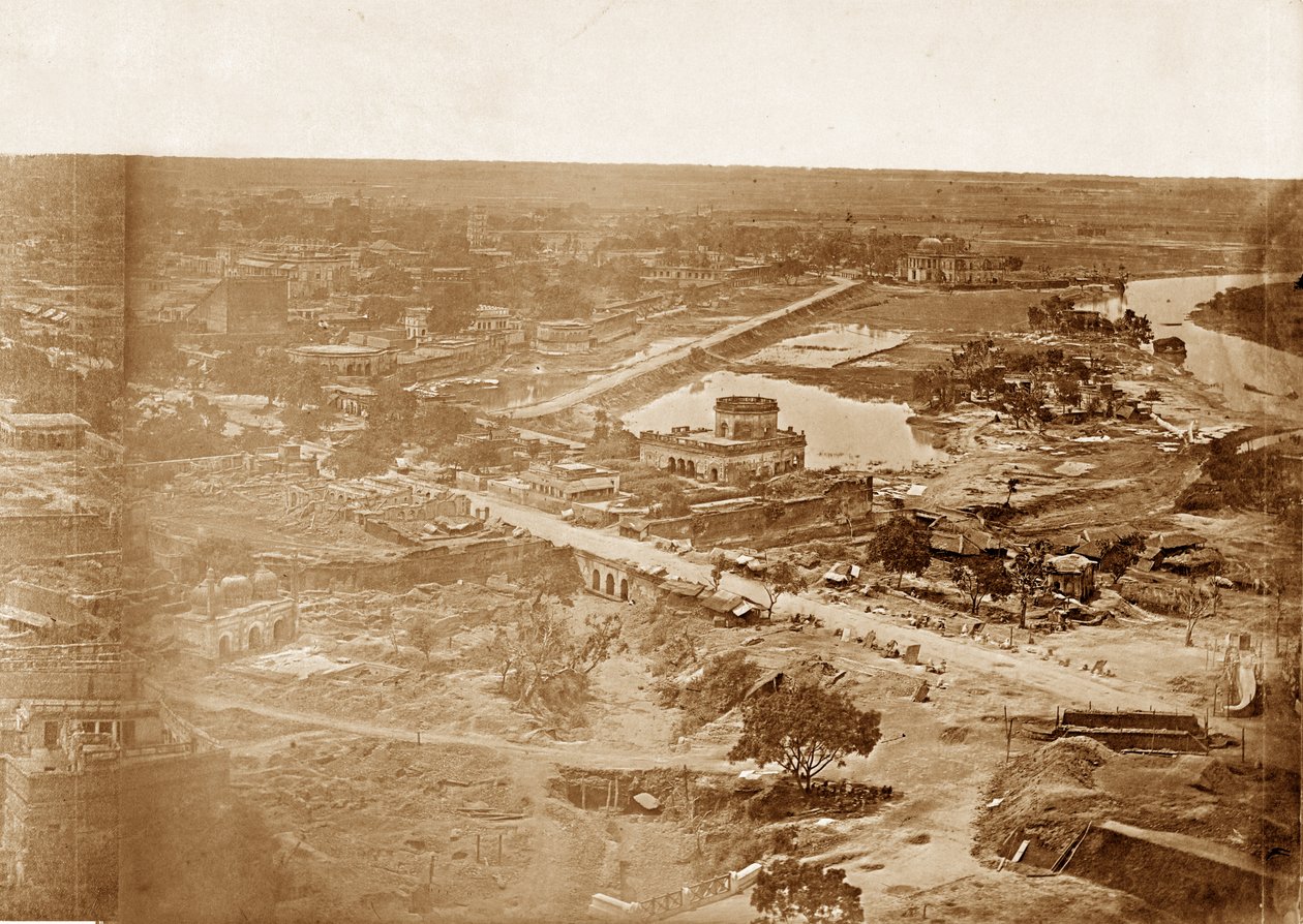 Panorama of MachiBoran, Lucknow by Felice Beato