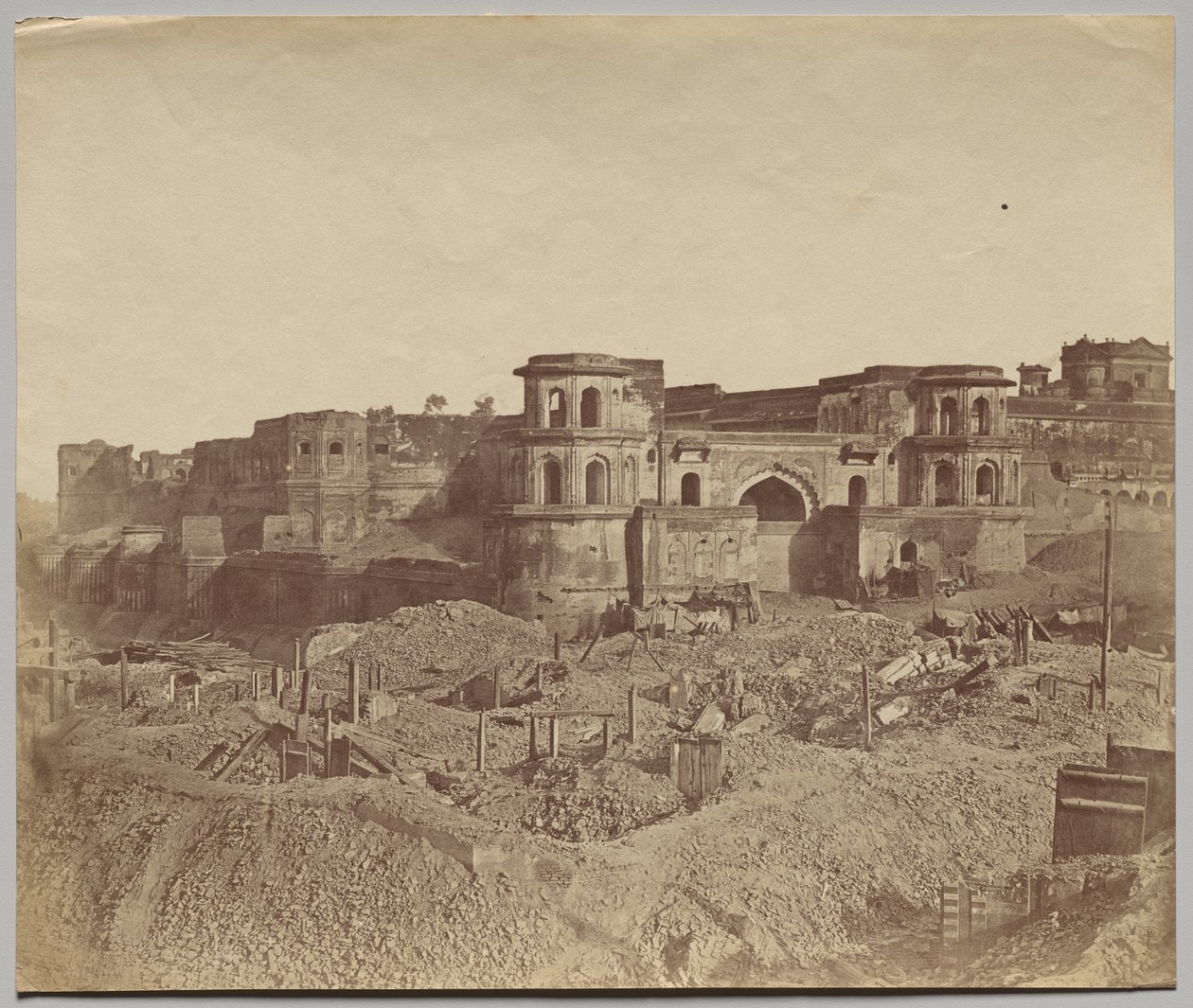 The Mucha Bawn, or the Old Citadel of Lucknow by Felice A. Beato