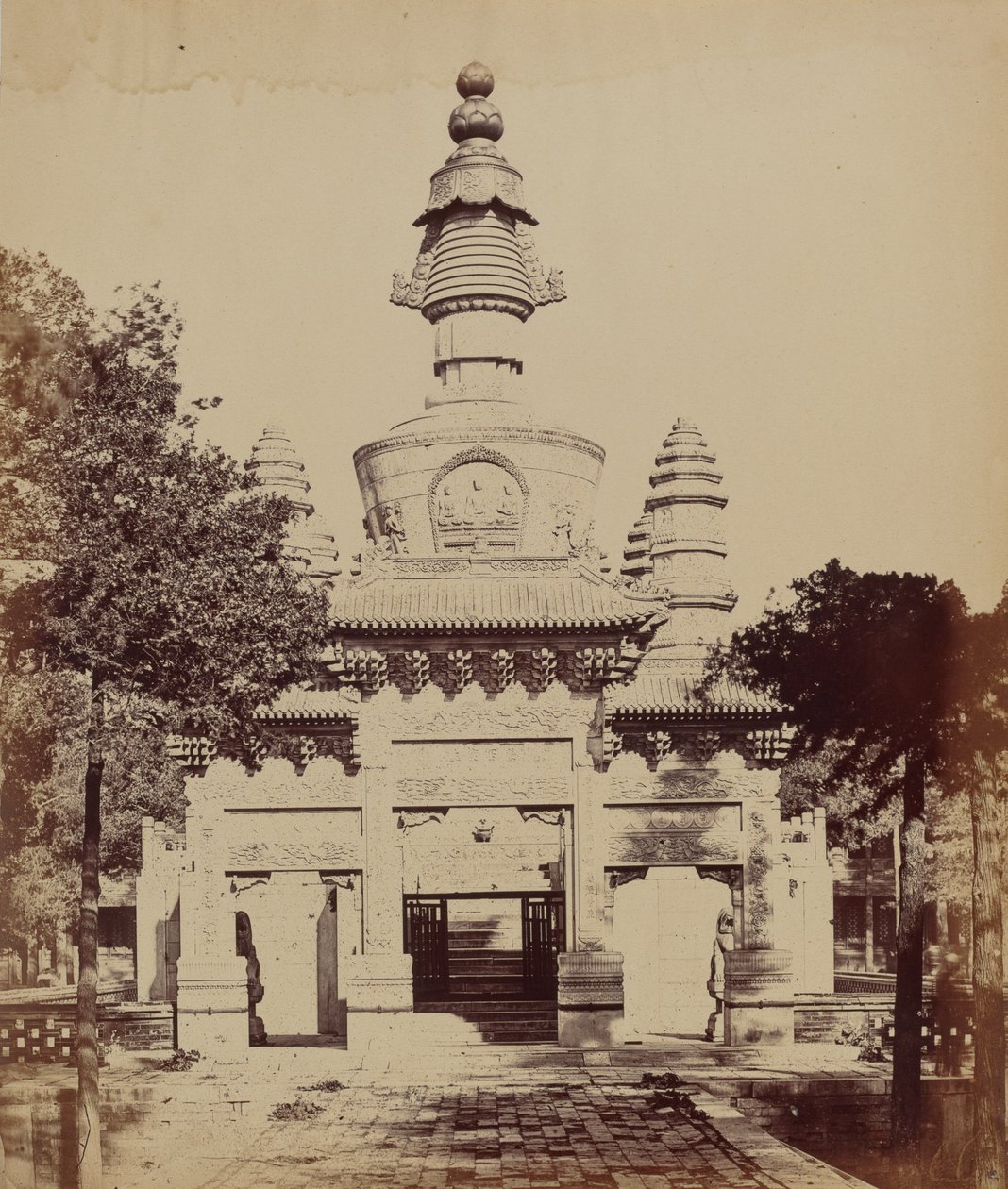 Thibetan Monument in the Lama Temple, Pekin, October 1860 by Felice Beato