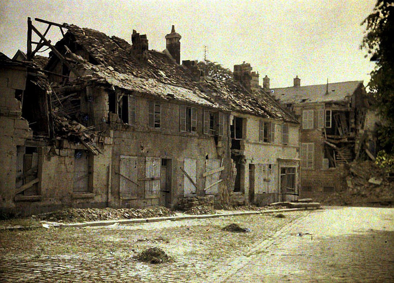View of the ruins, Soissons, Aisne, France, 1917 by Fernand Cuville