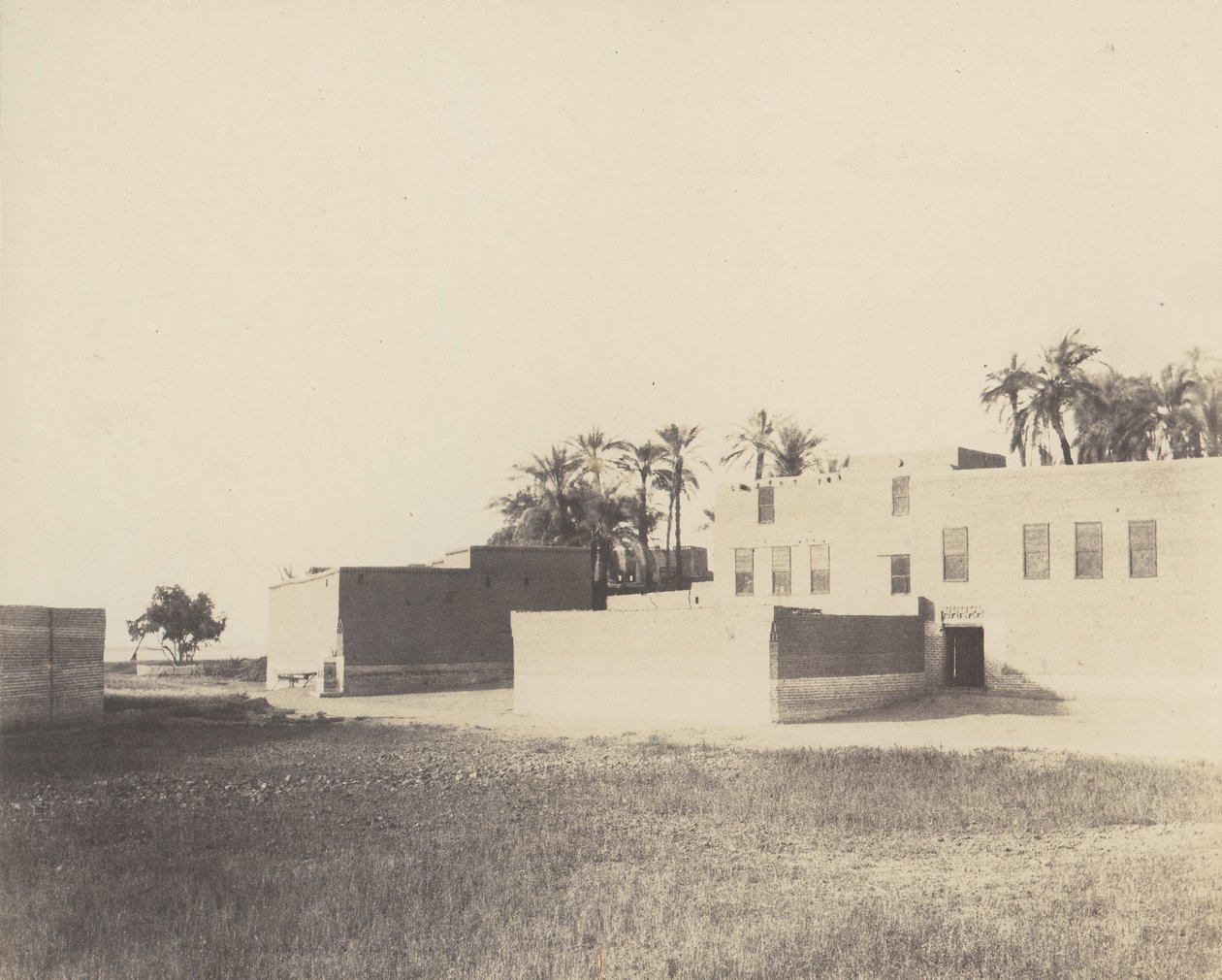 Syout, Arab Dwellings on the Banks of the Nile, 1851-52, printed 1853-54 by Félix Teynard