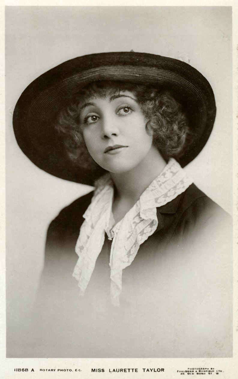 Laurette Taylor, American actress by Foulsham and Banfield