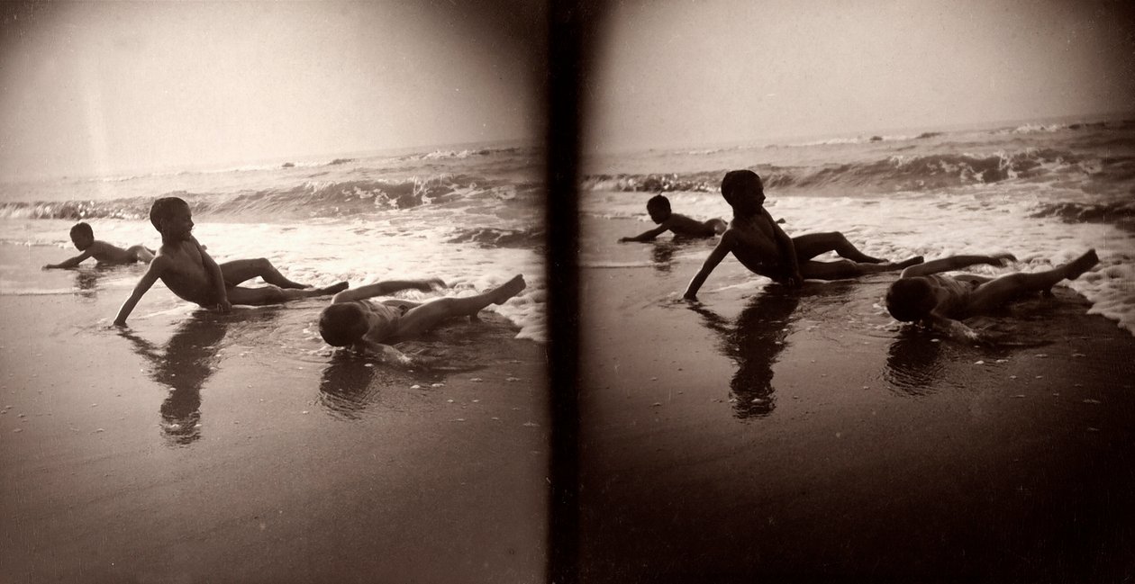 Three children on the shoreline, Abruzzo, c.1890-1900 by Francesco Paolo Michetti