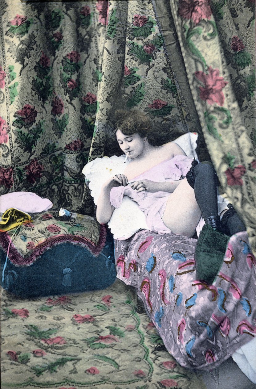 Postcard depicting a girl in a brothel, before 1914 by French School