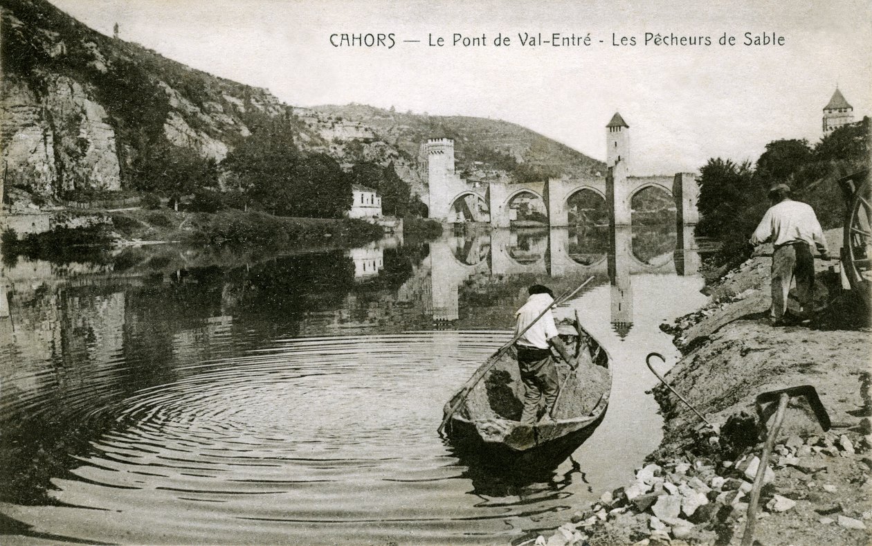 Cahors at the beginning of the 20th century: sand fishermen and their boat on the Lot, bridge of Valentre by French Photographer