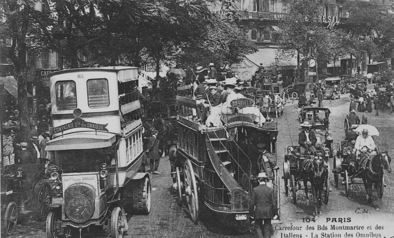 Postcard Showing an Omnibus Station on the Crossroads of Boulevard Montmartre and Boulevard des Italiens, Paris, 1905-10 by French Photographer