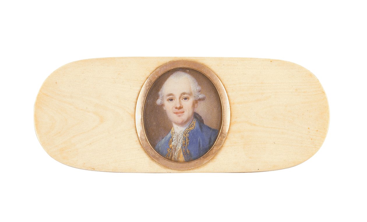 A gentleman, said to be Sir Robert Ainslie, Bt., set into the lid of a box by French School