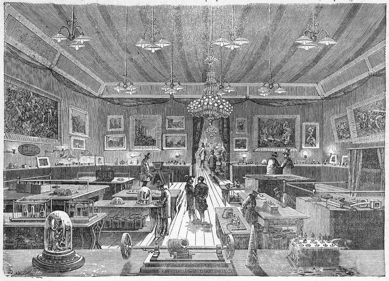 Inside the Palais de l