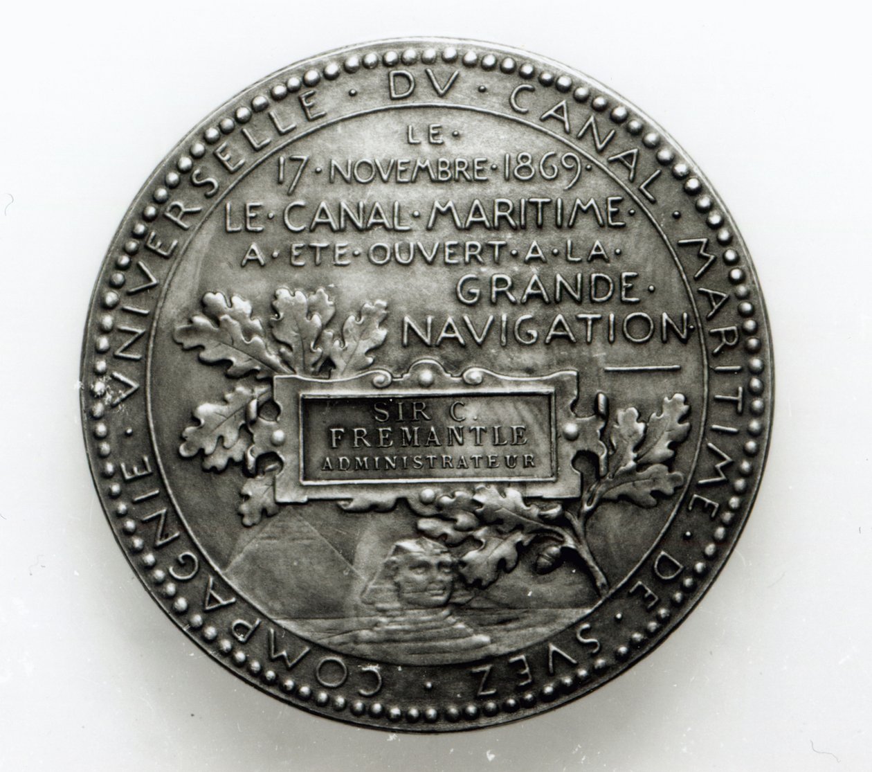 Medal commemorating the opening of the Suez Canal on November 17th 1869 by French School