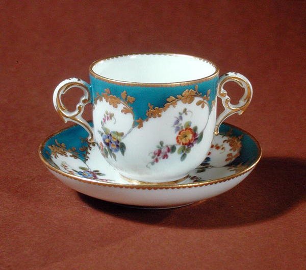 Tasse a toilette, Vincennes workshop by French School