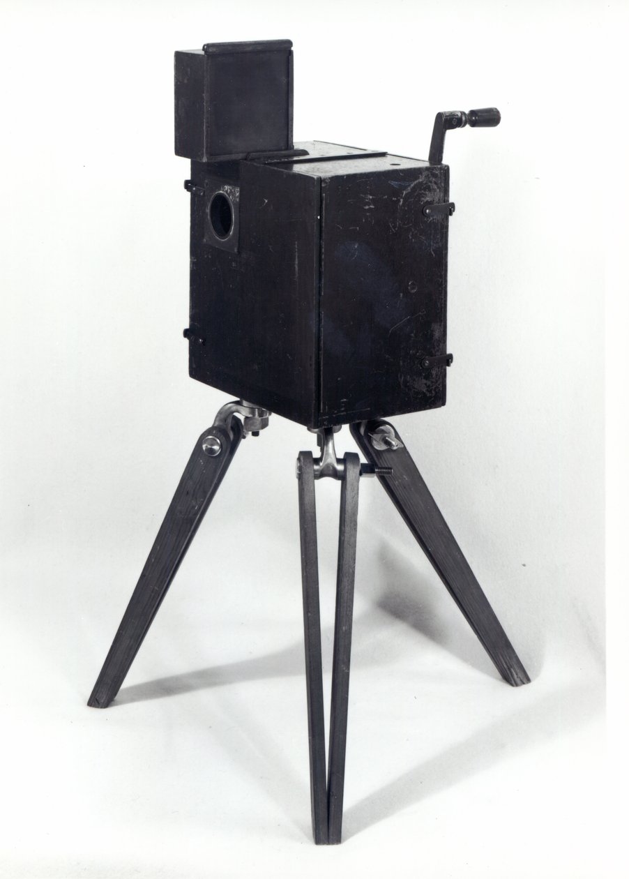 The First Lumiere Cinematographe by French School