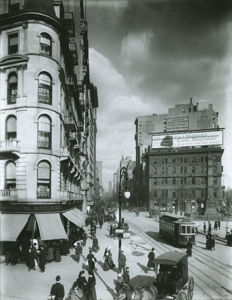 Broadway North from 24th Street, New York City by G.P. Hall und Sohn