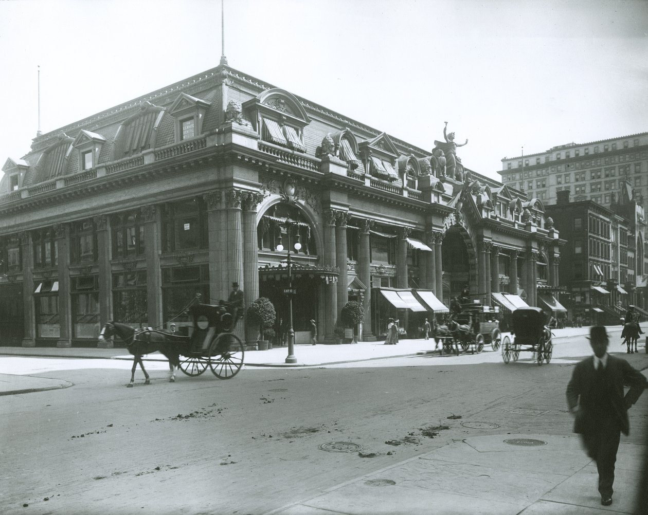 Windsor Arcade, New York by G.P. Hall und Sohn