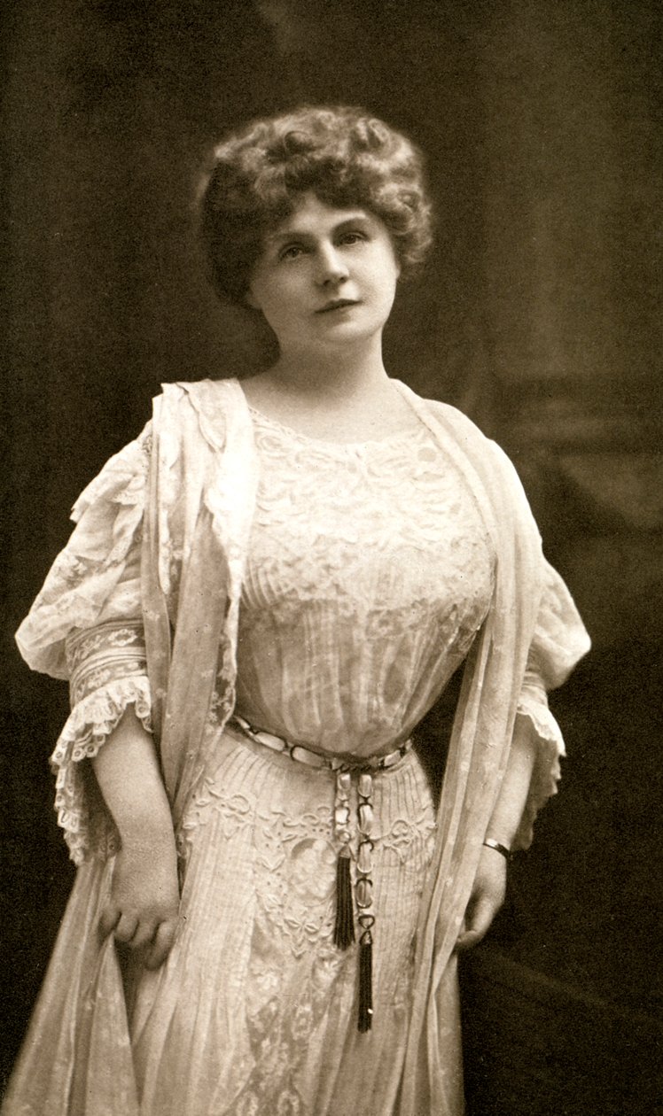 Marie Corelli, British novelist, 1909 by Gabell