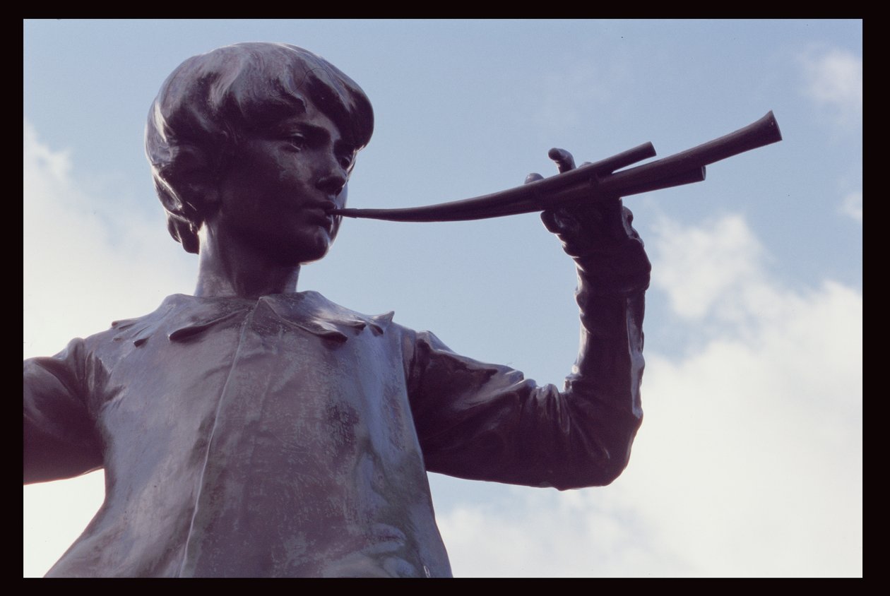 Peter Pan statue (detail) by George James Frampton