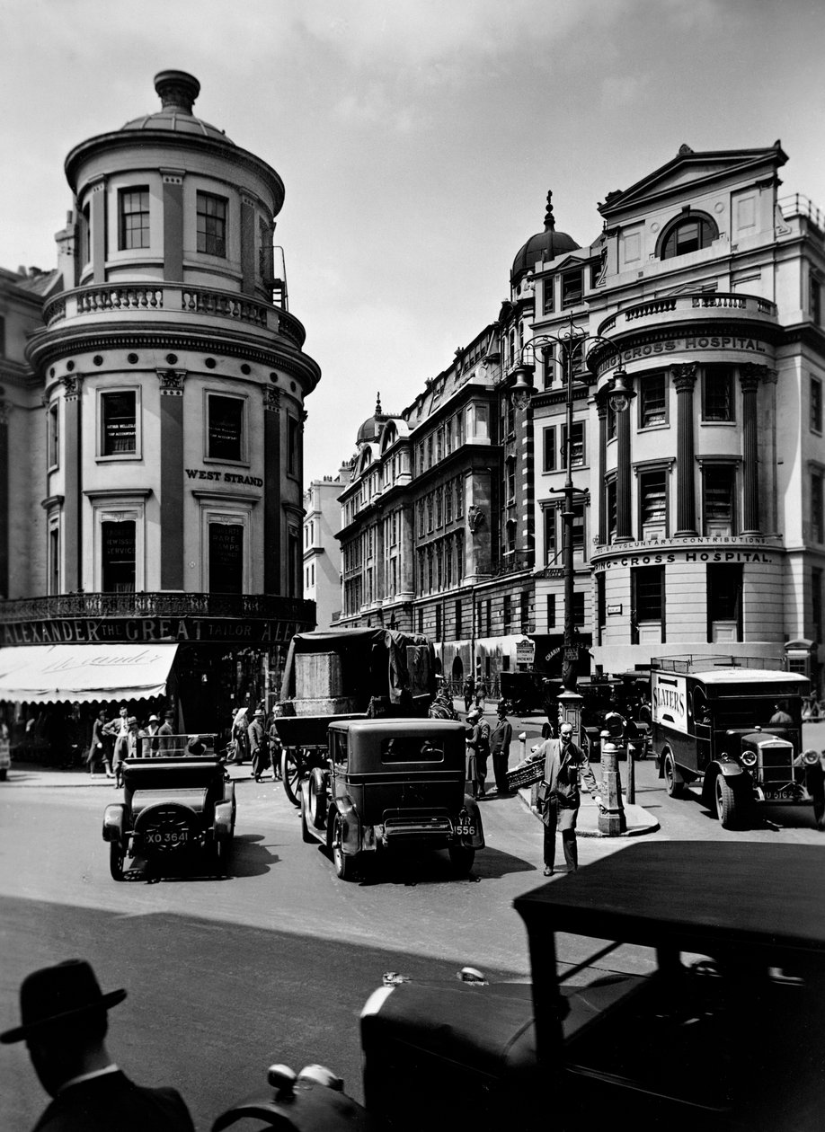 Charing Cross Hospital, City of Westminster, London by George Davison Reid