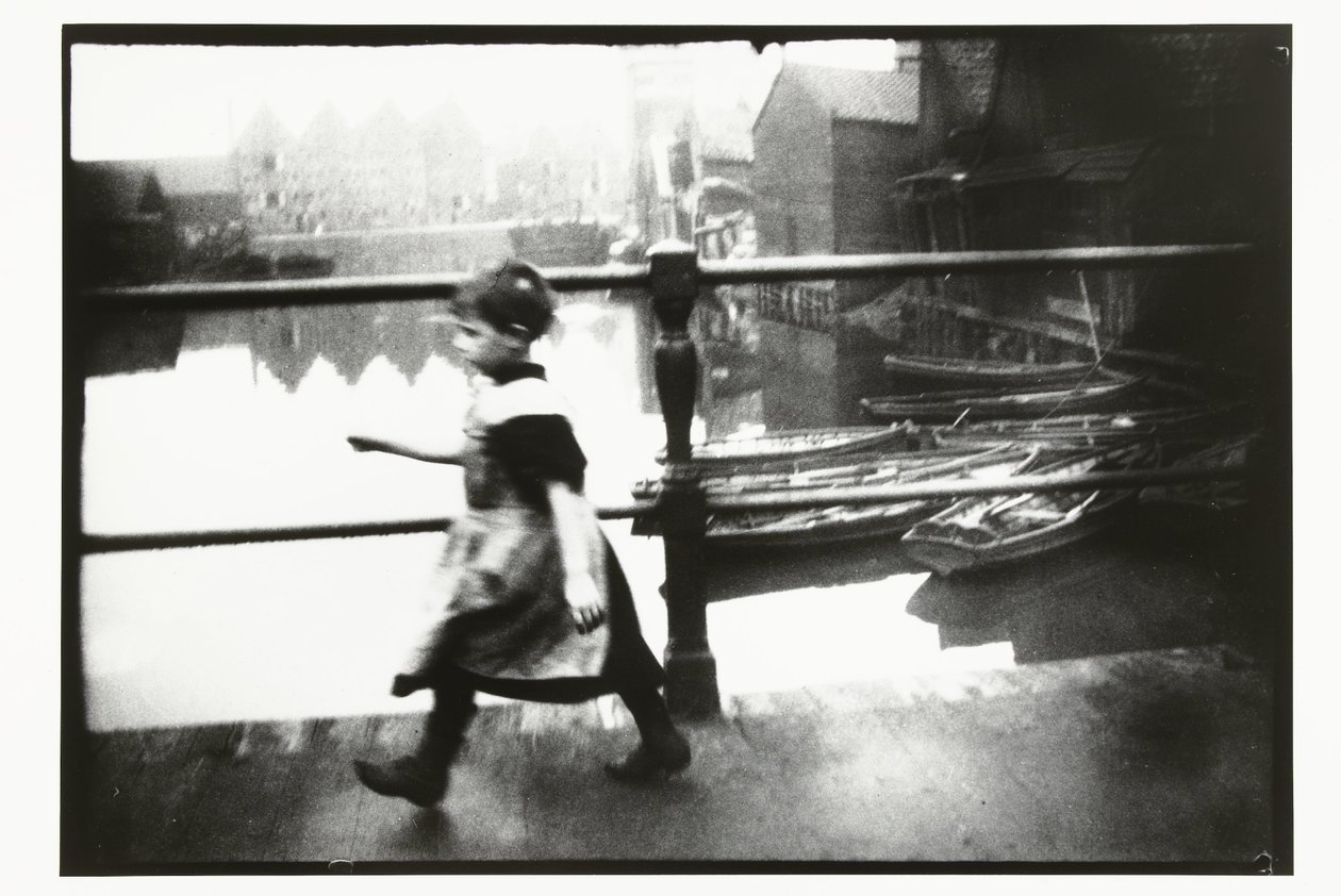 Girl on the Bridge of Prinseneiland in Amsterdam by George Hendrik Breitner