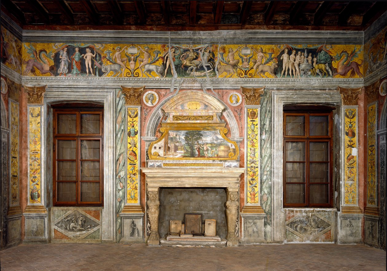 Sign of the Zodiac: The Balance. Top medallions with portraits of Emperors Hadrian and Antonin the Pious. The fresco has deteriorated by Giovanni Maria Falconetto