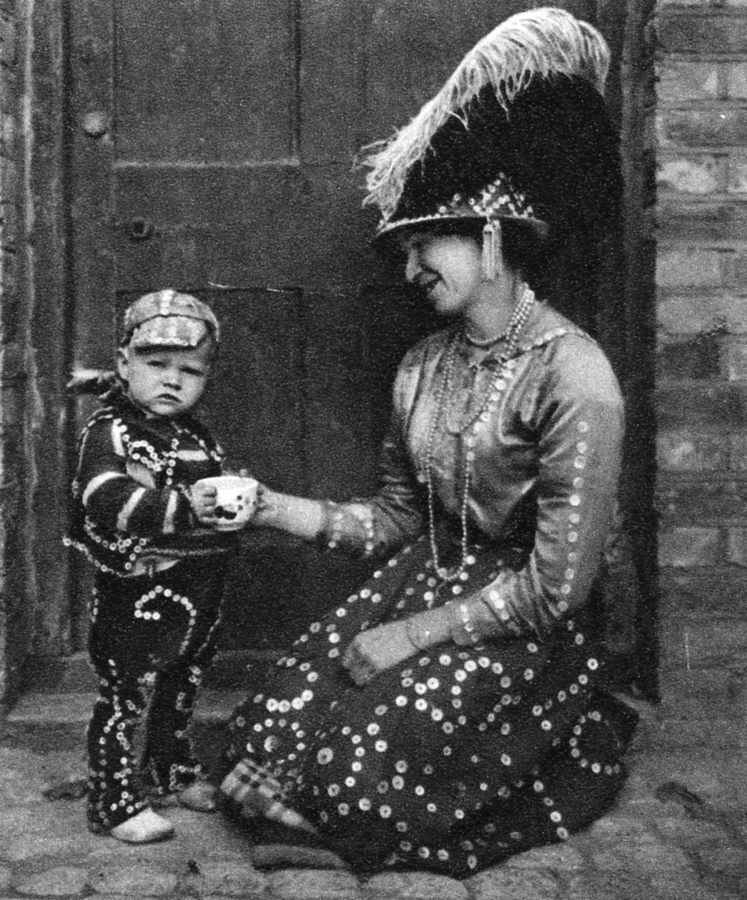 Pearly Queen and Pearly Prince, London by Hoppe