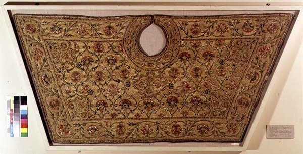 Embroidered cotton saddle cloth, Hyderabad, Andhra Pradesh, 17th century by Indian School