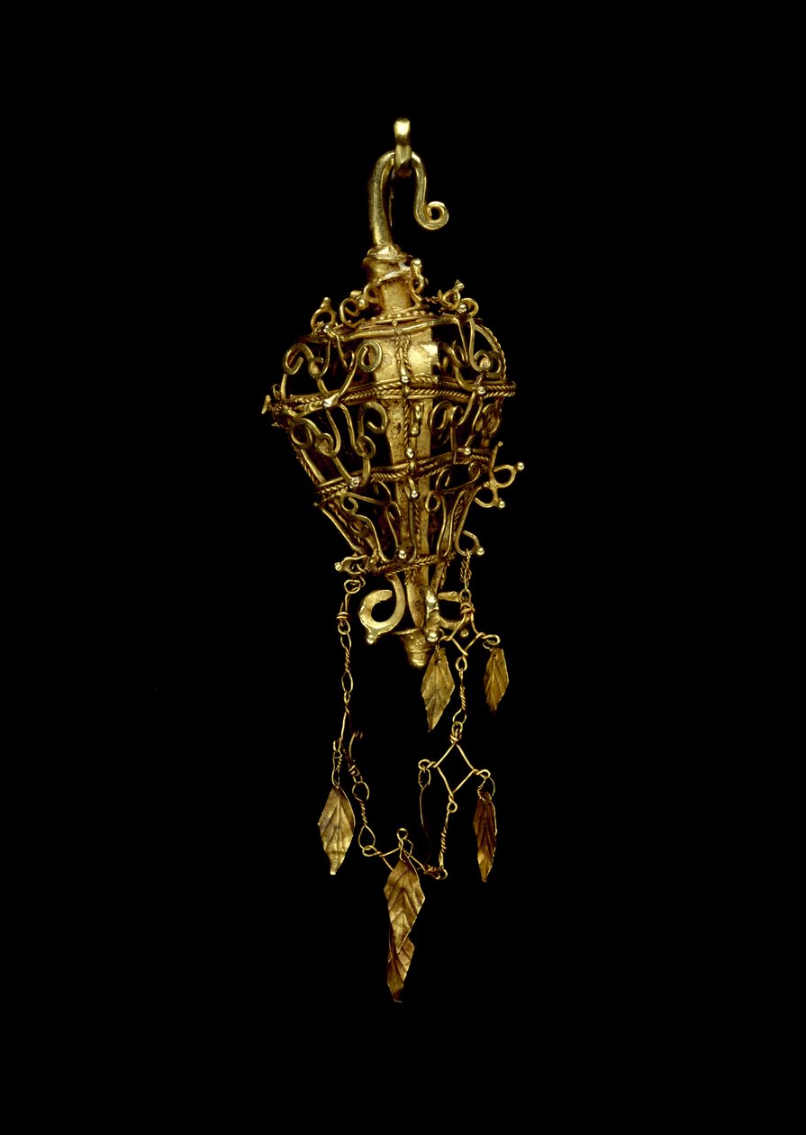 Earring (ata wolo or mboko leba), Lio peoples, early 19th century by Indonesian School