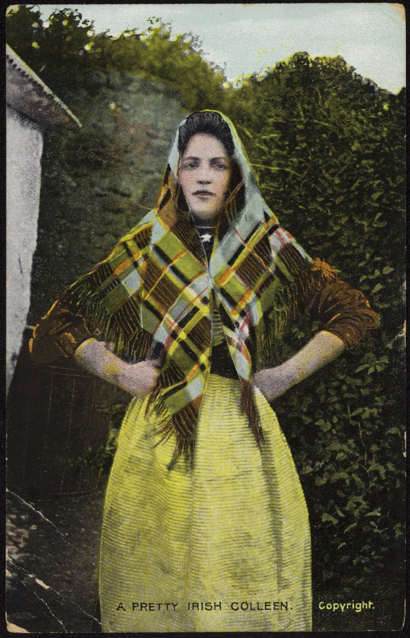 A pretty Irish Colleen by Irish Photographer
