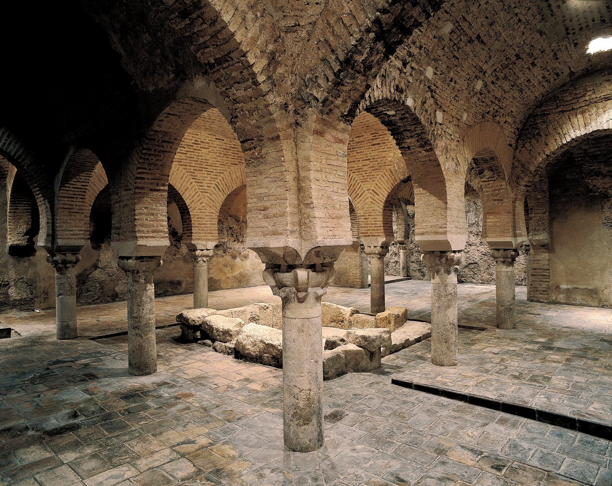 Arab Baths of Jaén, hammam by Islamic School