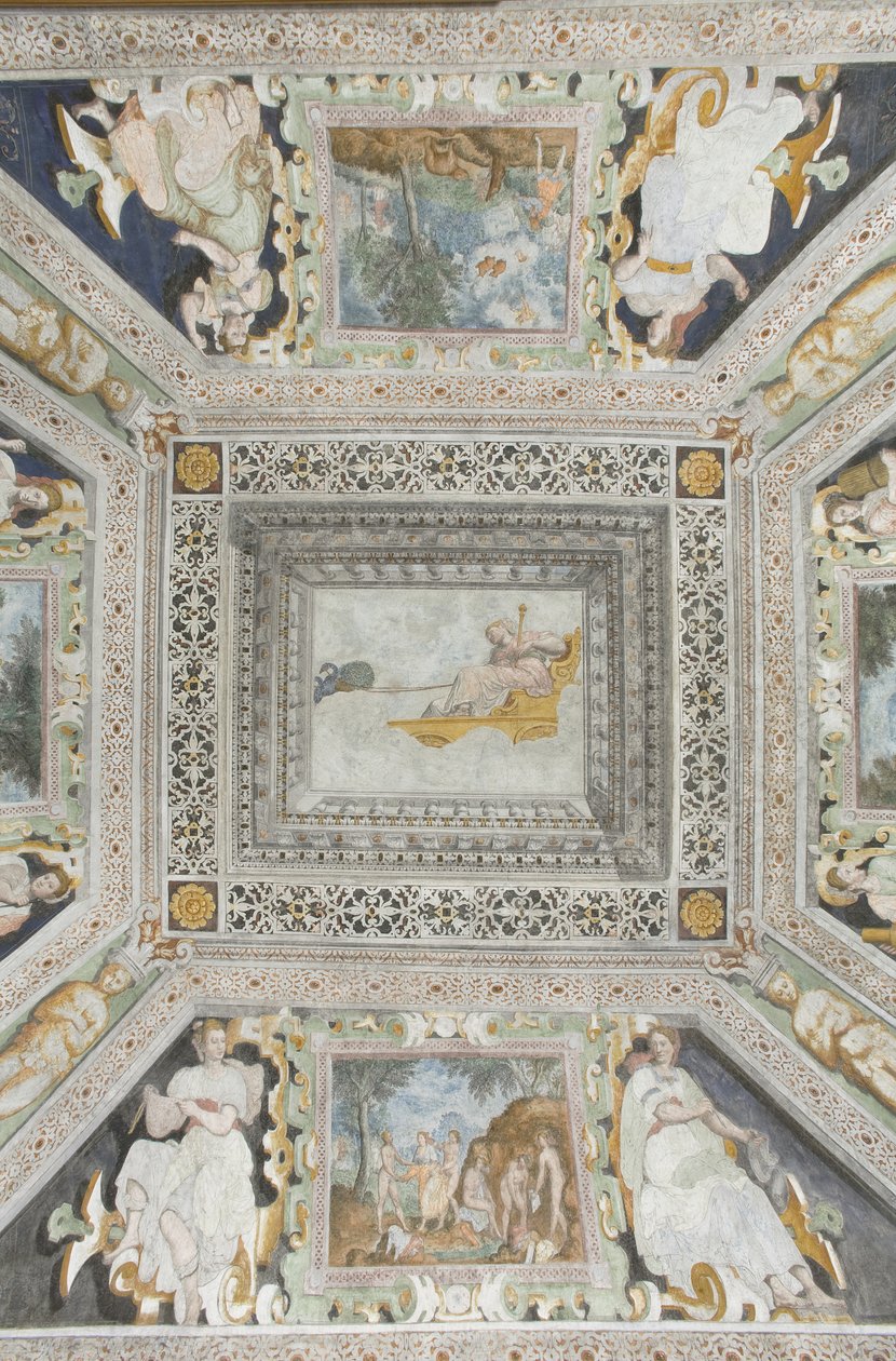 Room of Juno: Juno on a chariot pulled by two peacocks watching her husband