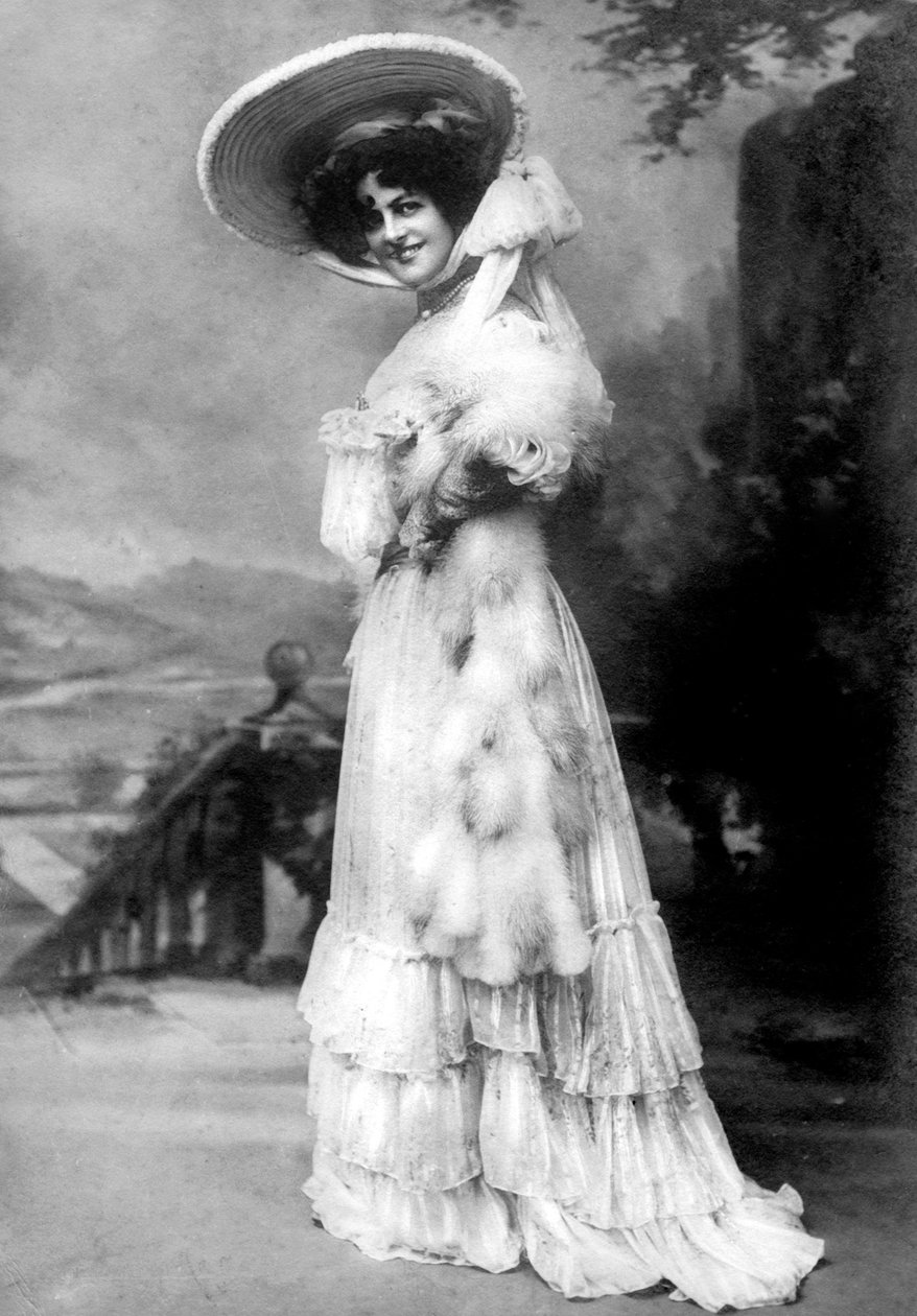 Marie Studholme, English actress, 1904 by J. Beagles and Co.