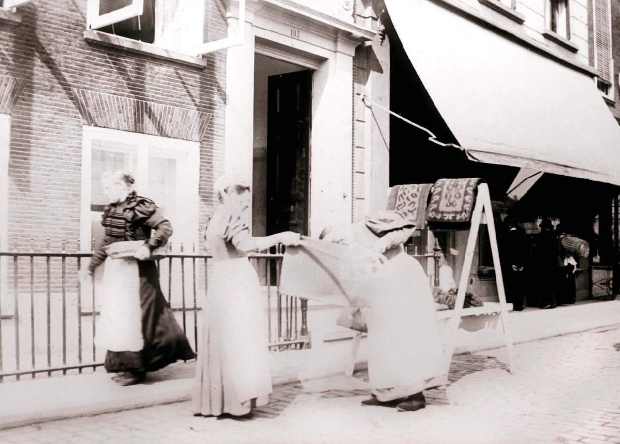 Women, Rotterdam, Netherlands, 1898 by James Batkin