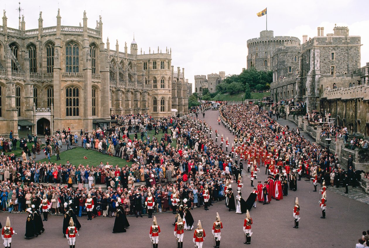 Queen Elizabeth, Prince Philip Preside at St. George