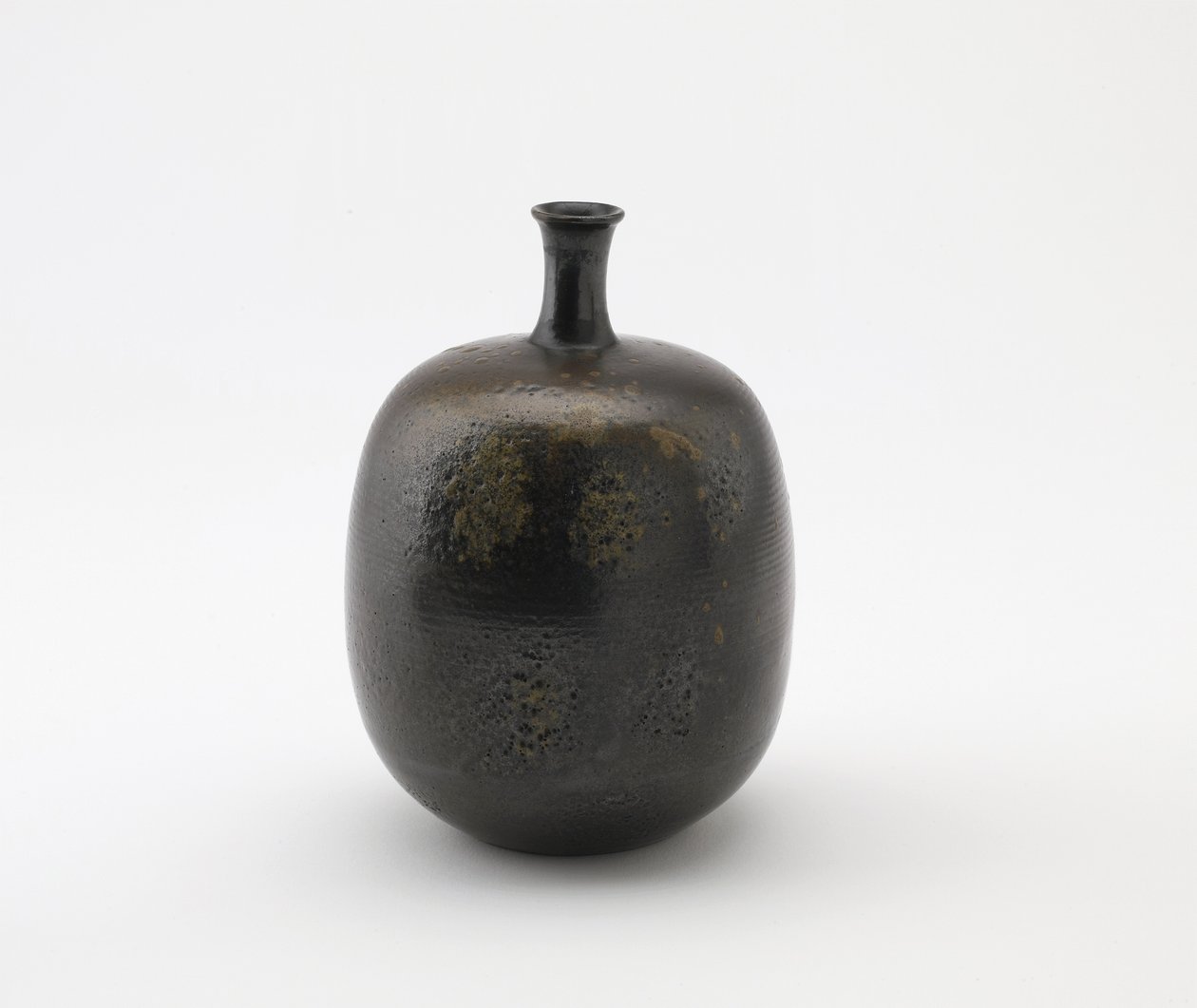Bottle, Imbe, Okayama prefecture, Edo period, 18th-19th century by Japanese School
