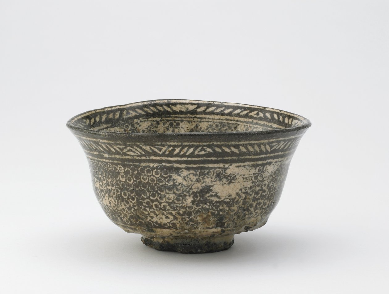 Tea bowl, Matsue, Shimane prefecture, Edo period, 18th-early 19th century by Japanese School