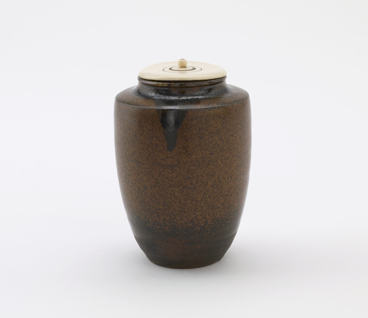 Tea caddy, katatsuki type, Edo period by Japanese School