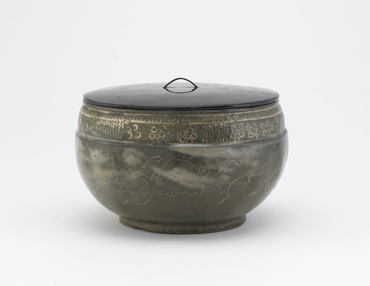 Tea ceremony water jar, Edo period, 18th-19th century by Japanese School