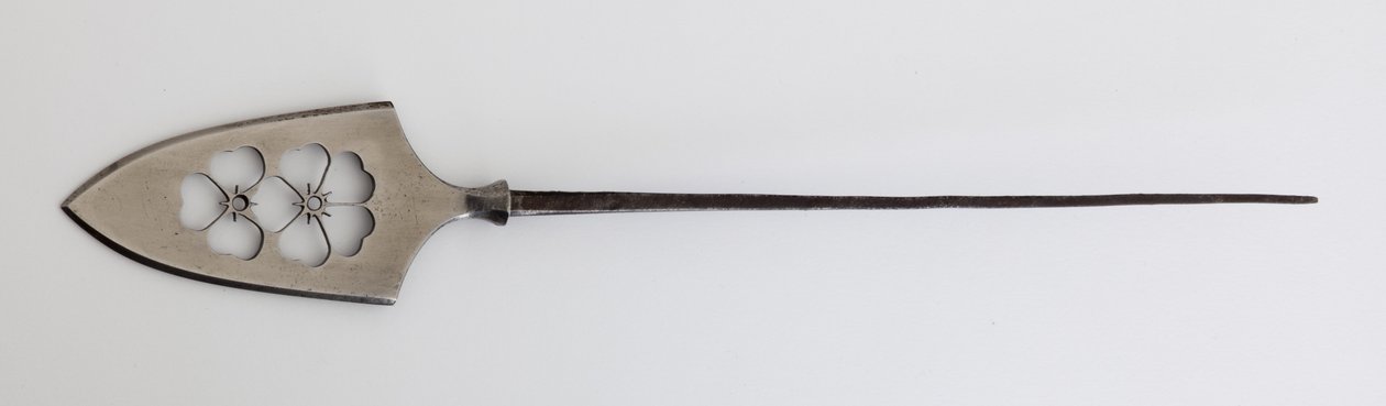 Yanone (Arrowhead) of Flat Type with Pierced Design of Cherry Blossoms by Japanese School