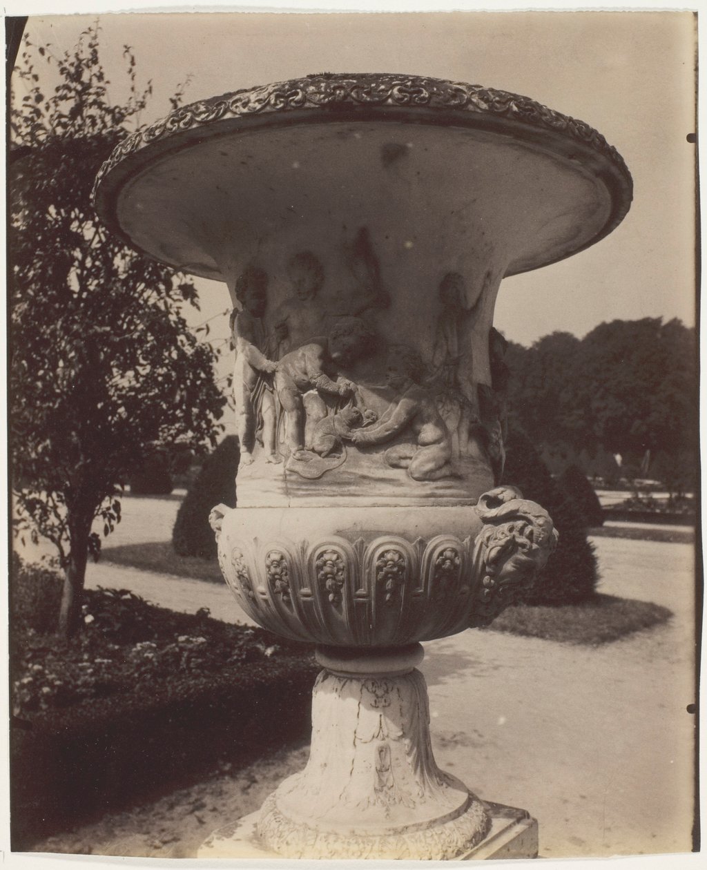 Versailles, Vase by Jean Eugène Auguste Atget