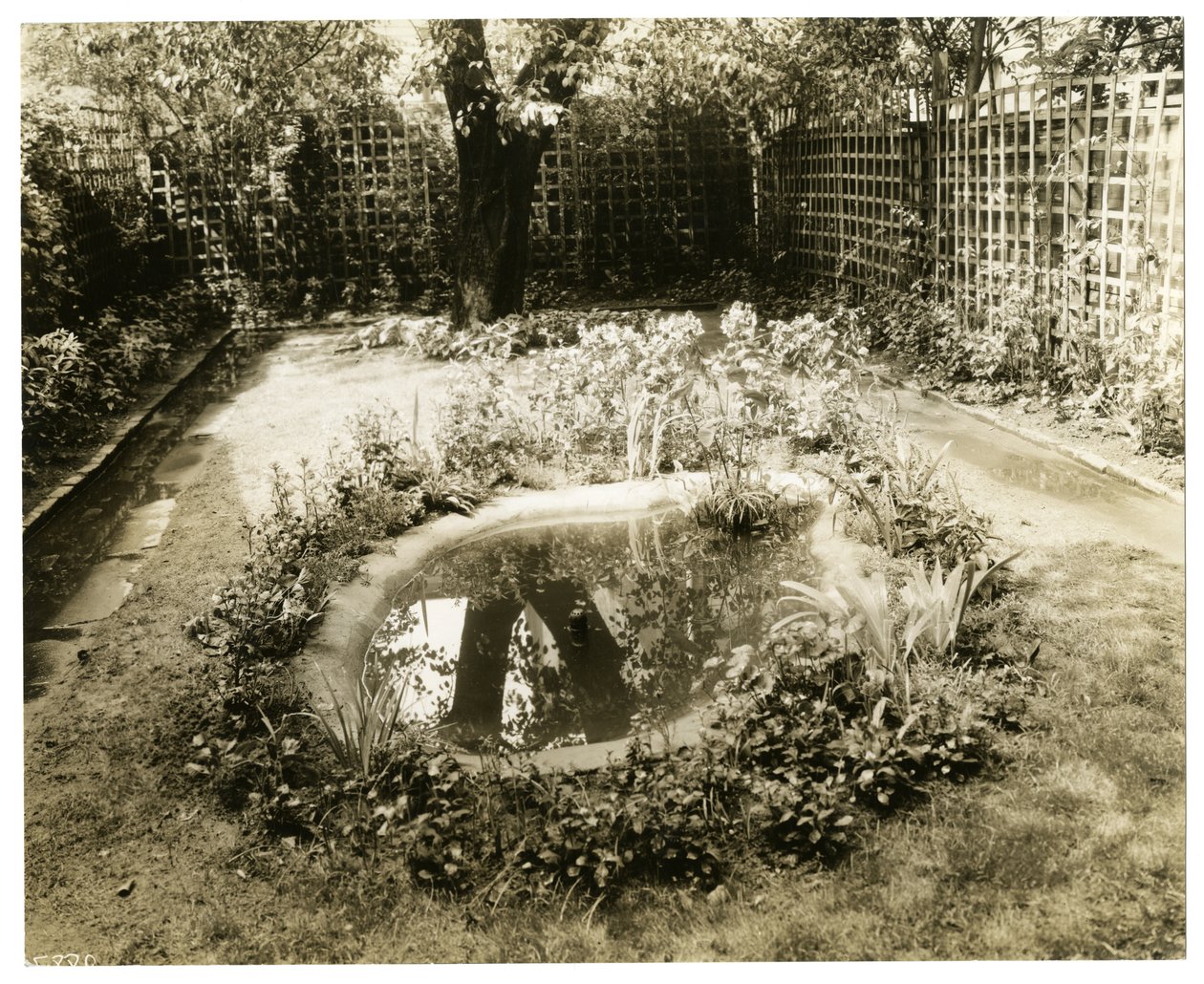 Garden of Mrs W H Wells 265 W 11th, Greenwich Village, New York, USA, c.1936-37 by Jessie Tarbox Beals