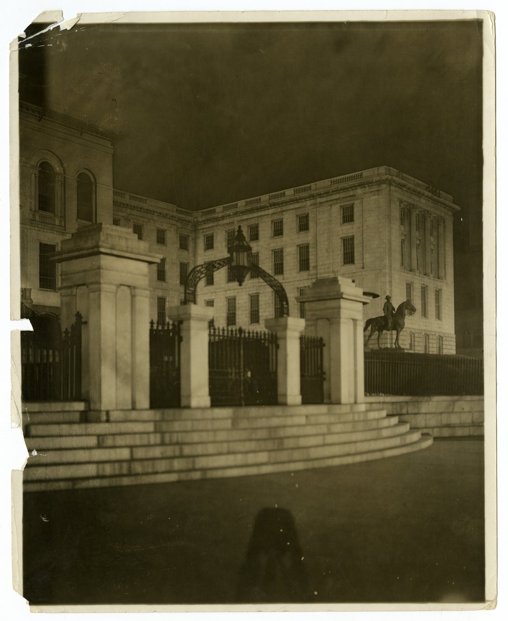 State House, Boston, USA, c.1902-10 by Jessie Tarbox Beals