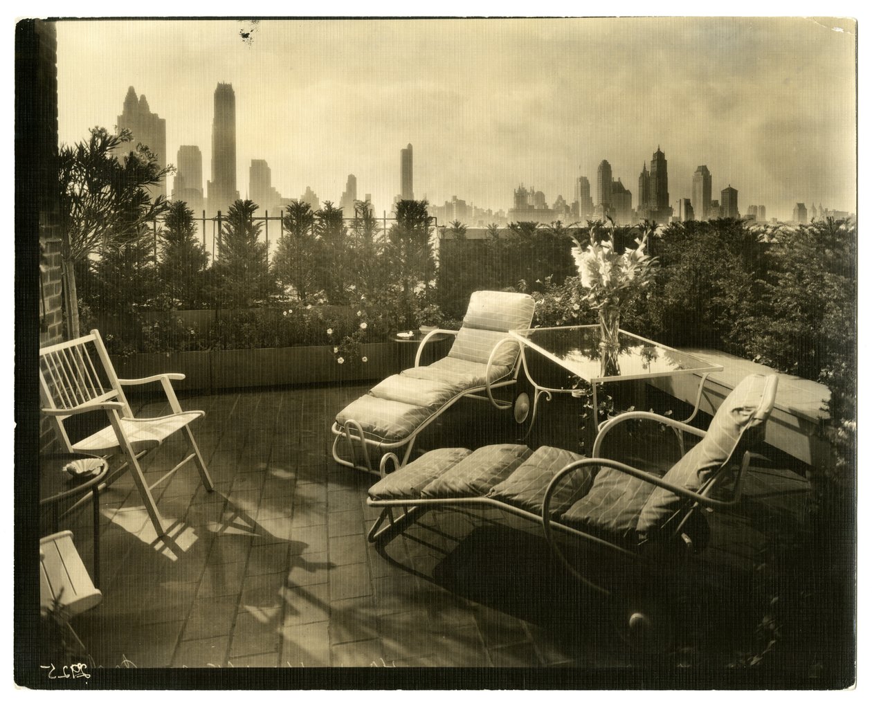 Terrace of Mrs Alice Woodward Rhinehardt, 400 E 52 St, c.1936-37 by Jessie Tarbox Beals