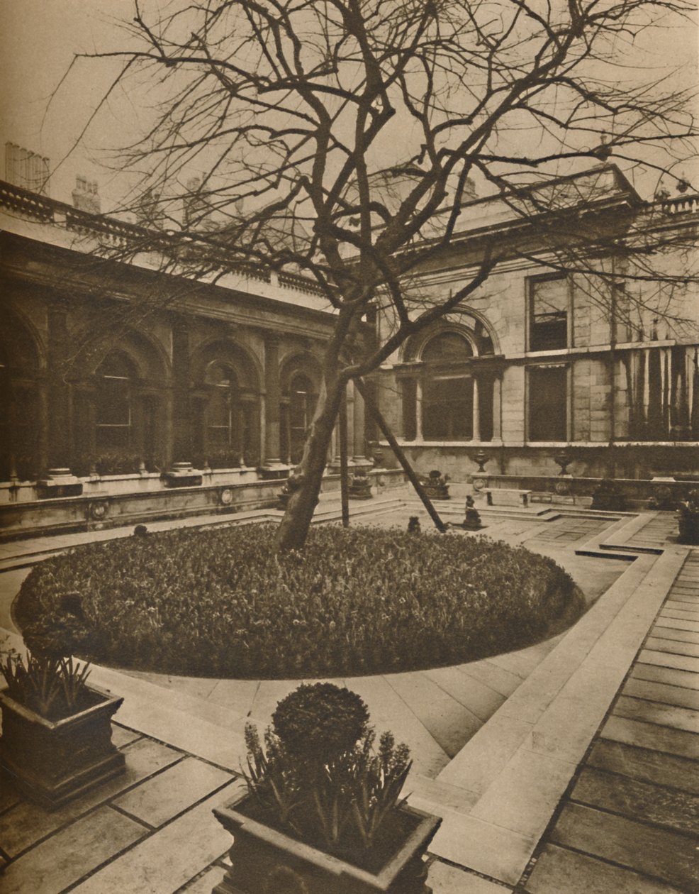 An Architectural Inspiration: The Garden Court in the Bank of England by Joel