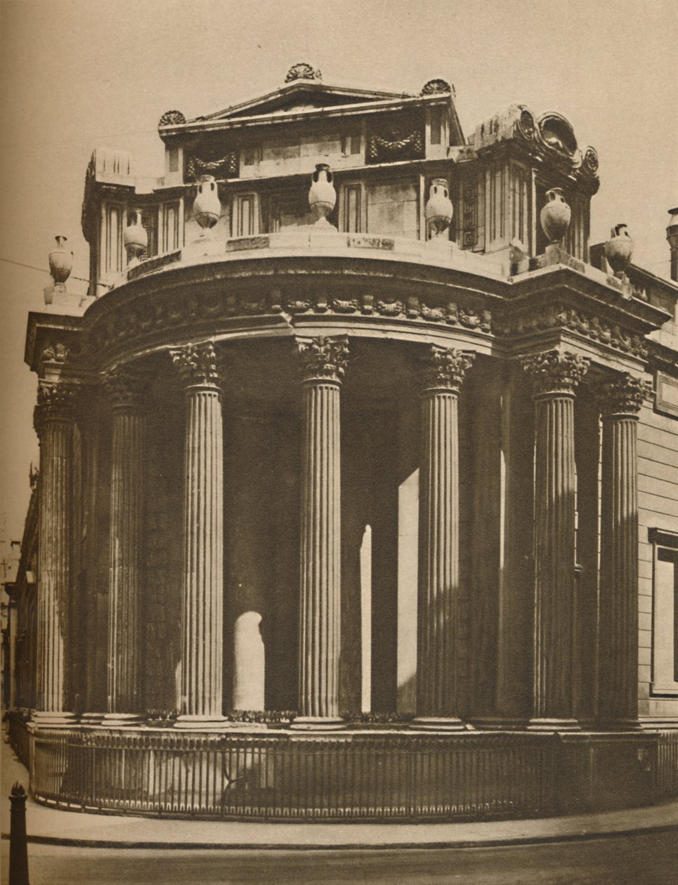 Tivoli Corner, Sir John Soane