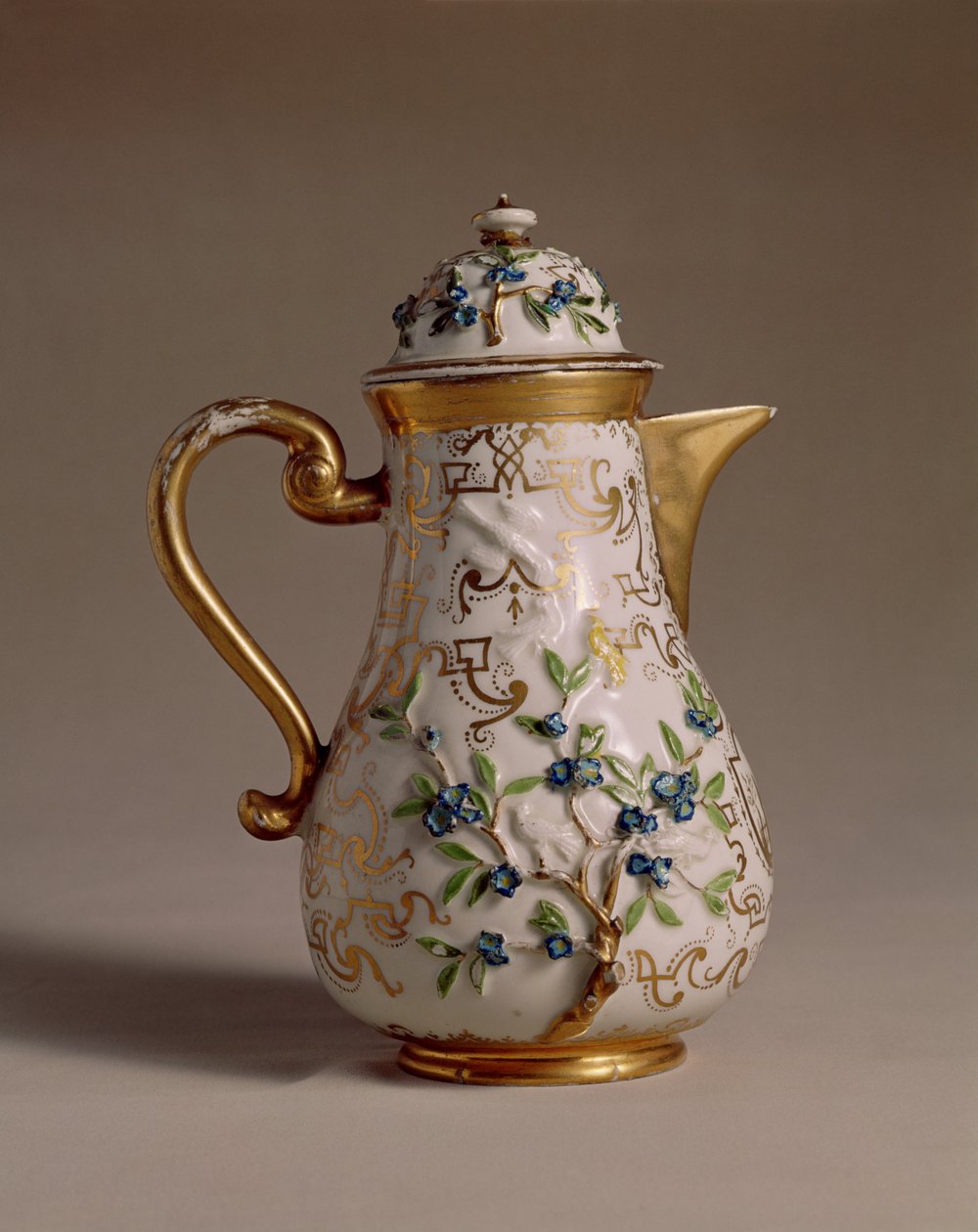 Coffee Pot, Meissen by Johann Friedrich Bottger