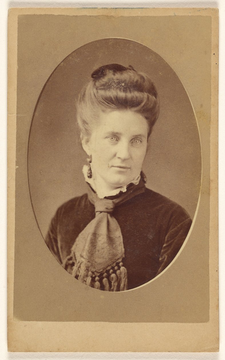 Unidentified woman, printed in quasi-oval style by John James Abbott