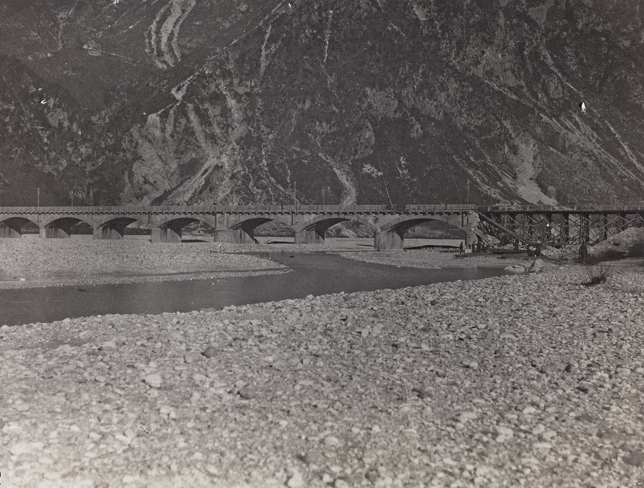 Military bridge over the Ta by Josef Zohles