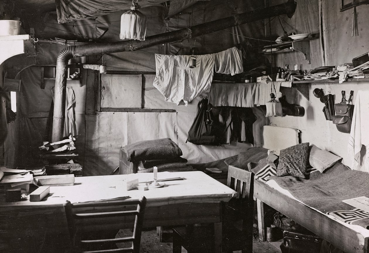 Album: My World War Memories of the South-Western Front in Carinthia, Italy, Trentino-Alto Adige 31/03/1915-12/11/1918: Housing Officers (b/w photo) by Josef Zohles